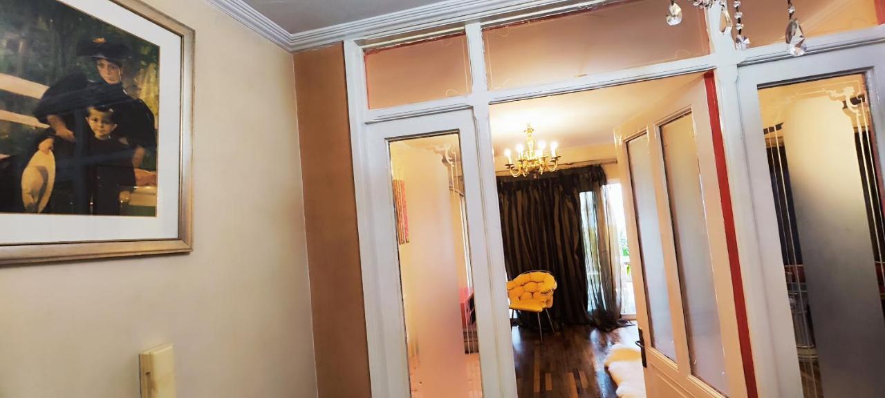 Aurea Residenza Mitropoleos Apartment Tesalonika Bagian luar foto