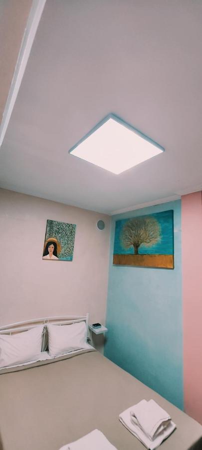 Aurea Residenza Mitropoleos Apartment Tesalonika Bagian luar foto