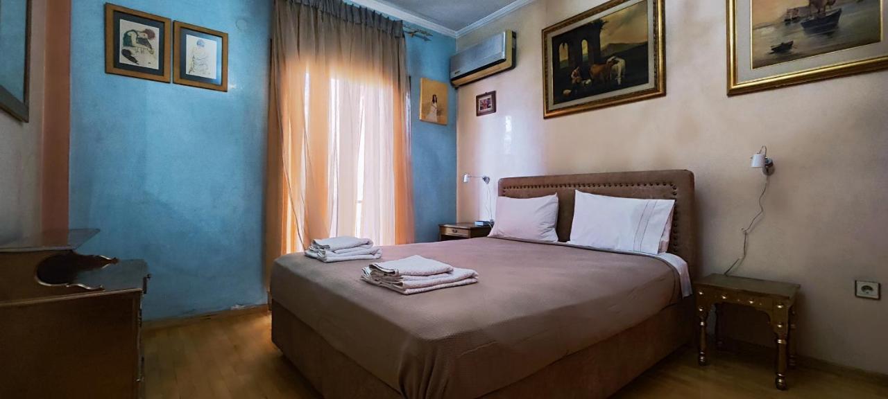 Aurea Residenza Mitropoleos Apartment Tesalonika Bagian luar foto