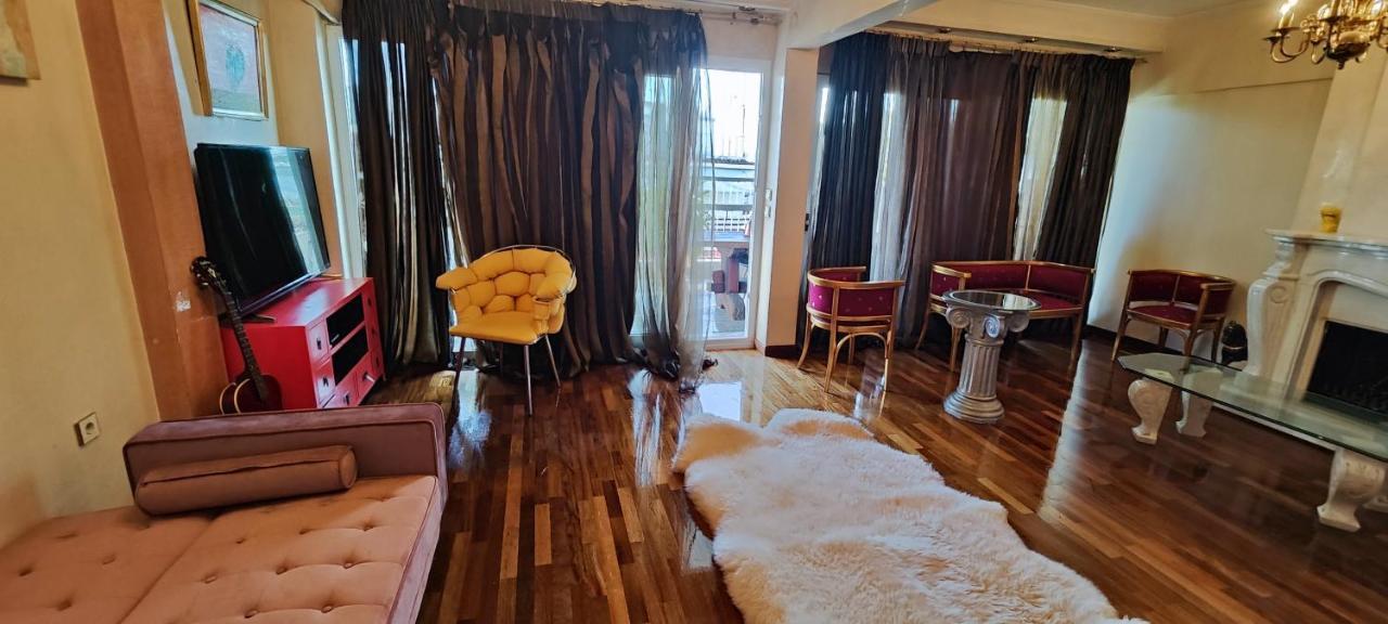 Aurea Residenza Mitropoleos Apartment Tesalonika Bagian luar foto