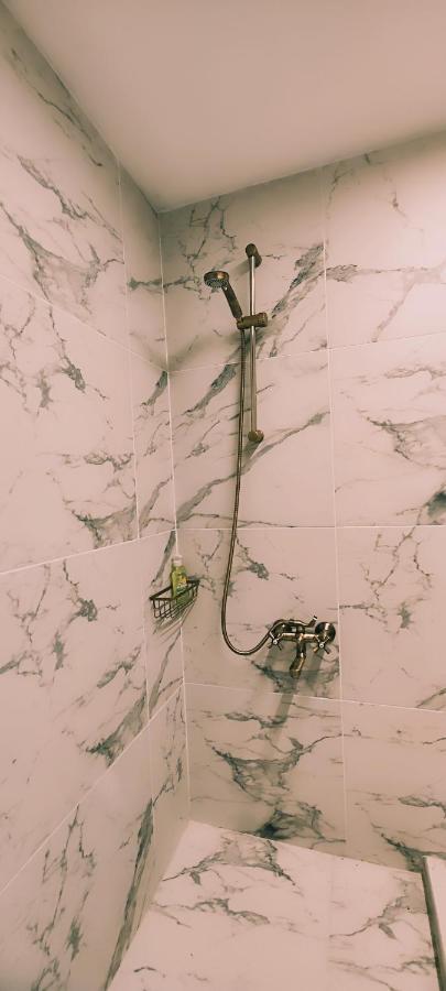 Aurea Residenza Mitropoleos Apartment Tesalonika Bagian luar foto