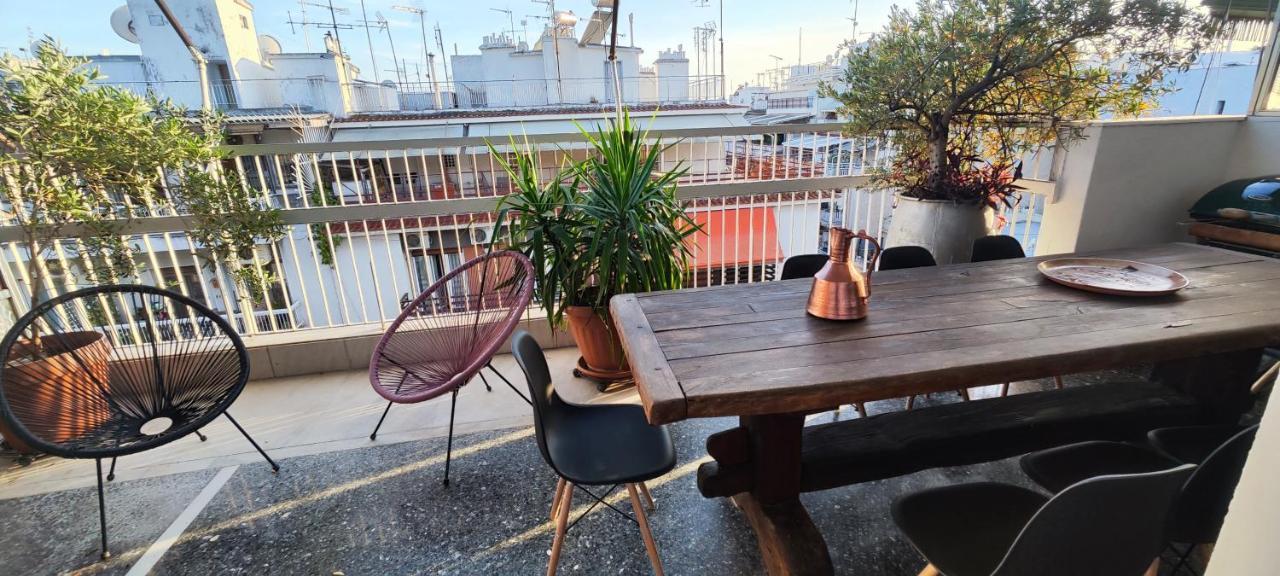 Aurea Residenza Mitropoleos Apartment Tesalonika Bagian luar foto